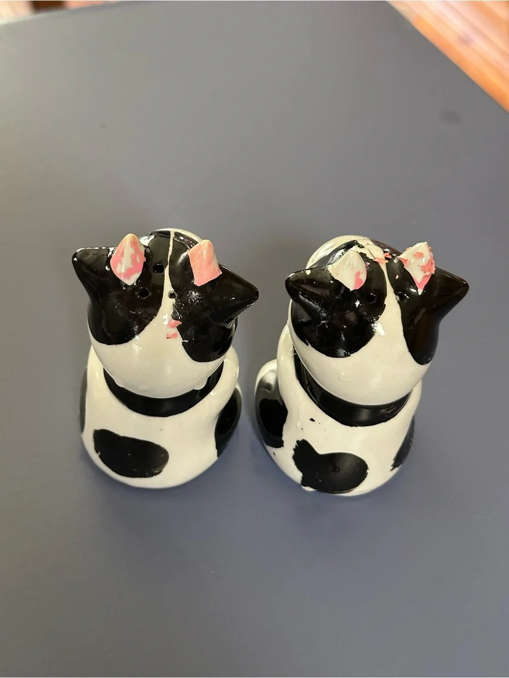 vintage ceramic cow salt and pepper shakers